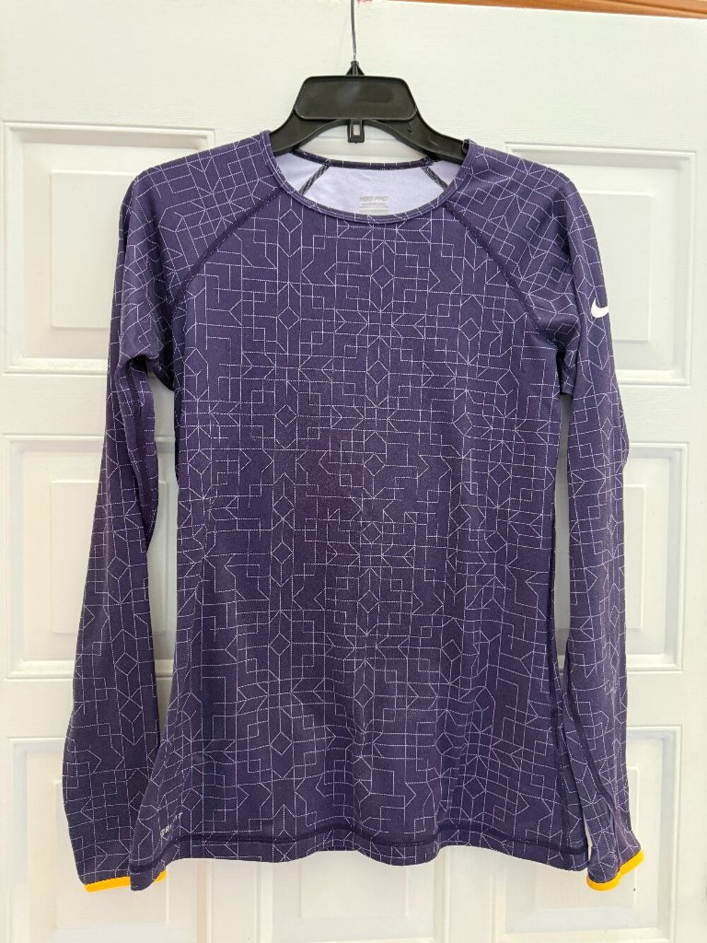 Nike Pro Dri-FIT Long Sleeve Athletic Top – Women’s M